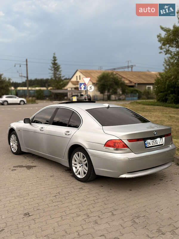 Седан BMW 7 Series 2003 в Бродах