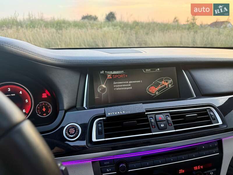 Седан BMW 7 Series 2009 в Вінниці