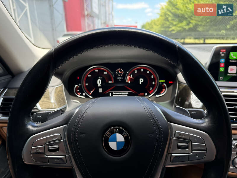 Седан BMW 7 Series 2018 в Киеве
