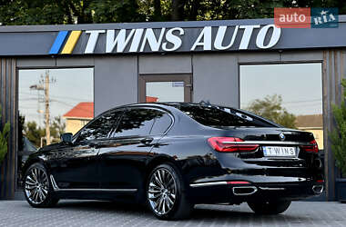 Седан BMW 7 Series 2017 в 