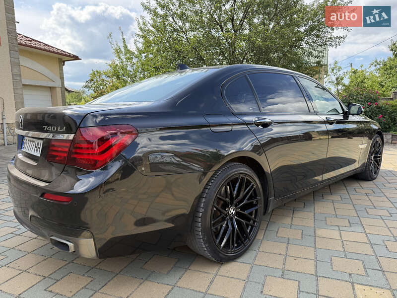 Седан BMW 7 Series 2014 в Тернополі