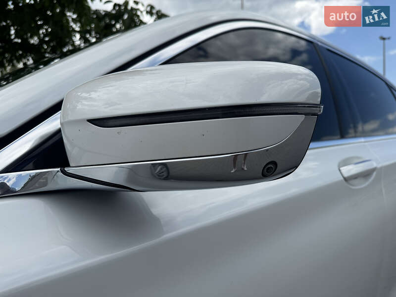 Седан BMW 7 Series 2019 в Ивано-Франковске
