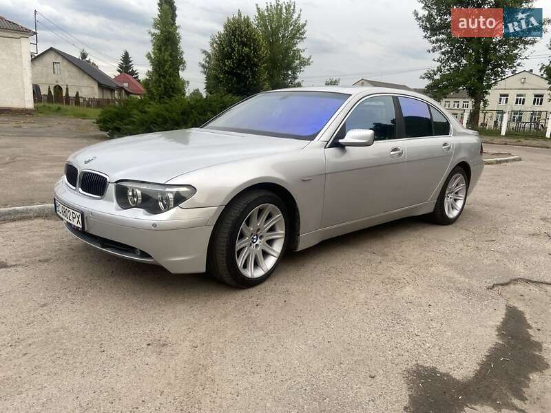 Седан BMW 7 Series 2003 в Нововолынске