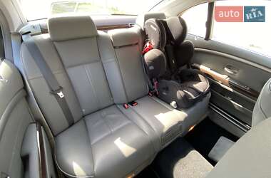 Седан BMW 7 Series 2005 в 