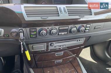 Седан BMW 7 Series 2005 в 