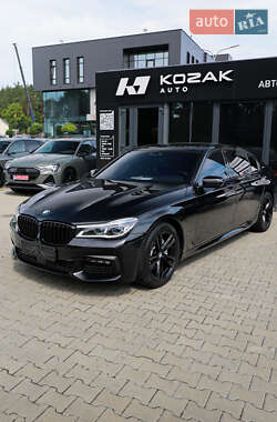 Седан BMW 7 Series 2018 в Львові