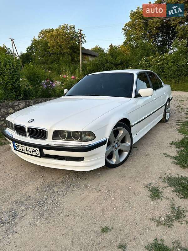 Седан BMW 7 Series 1995 в Теребовле