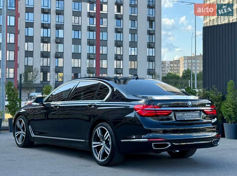Седан BMW 7 Series 2016 в Киеве