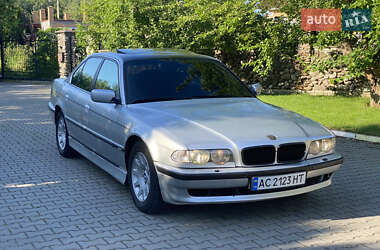 Седан BMW 7 Series 2001 в Луцке