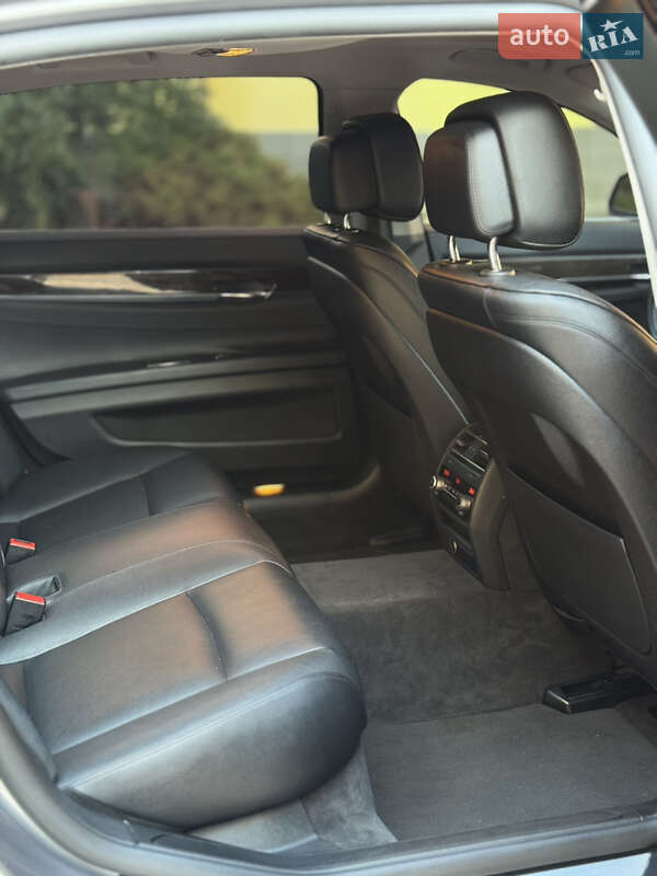 Седан BMW 7 Series 2013 в Сумах