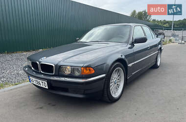 Седан BMW 7 Series 2000 в Киеве