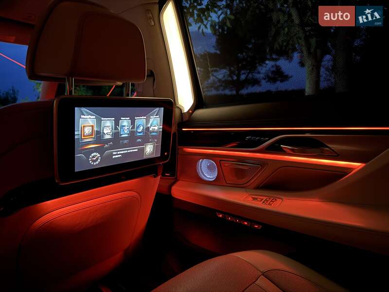 Седан BMW 7 Series 2015 в Львові фото 52 Седан BMW 7 Series 2015 в Львові