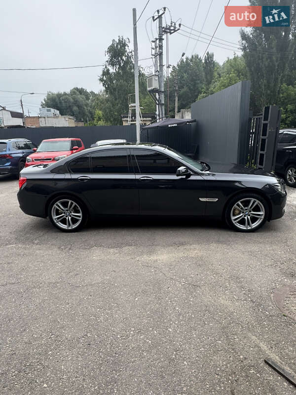 Седан BMW 7 Series 2009 в Бердичеве