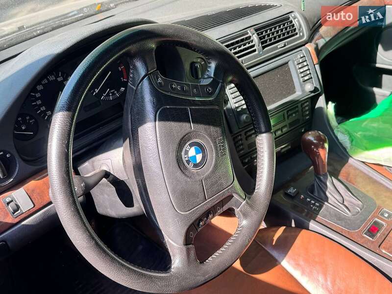Седан BMW 7 Series 2001 в Одесі