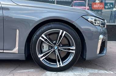 Седан BMW 7 Series 2017 в 