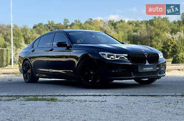 Седан BMW 7 Series 2018 в Дніпрі