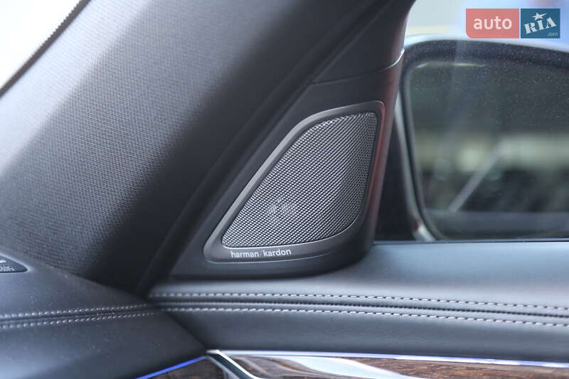 Седан BMW 7 Series 2020 в Києві