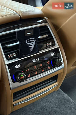 Седан BMW 7 Series 2019 в 