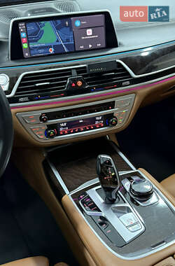 Седан BMW 7 Series 2019 в 