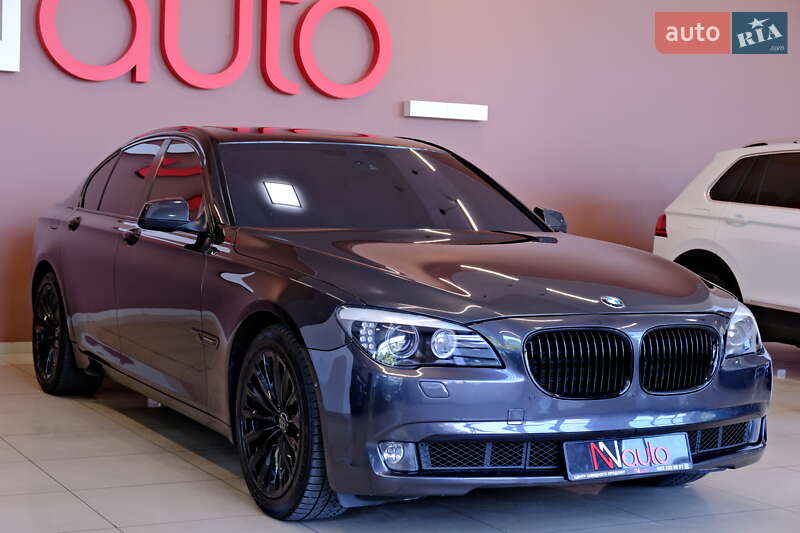 Седан BMW 7 Series 2012 в Одесі