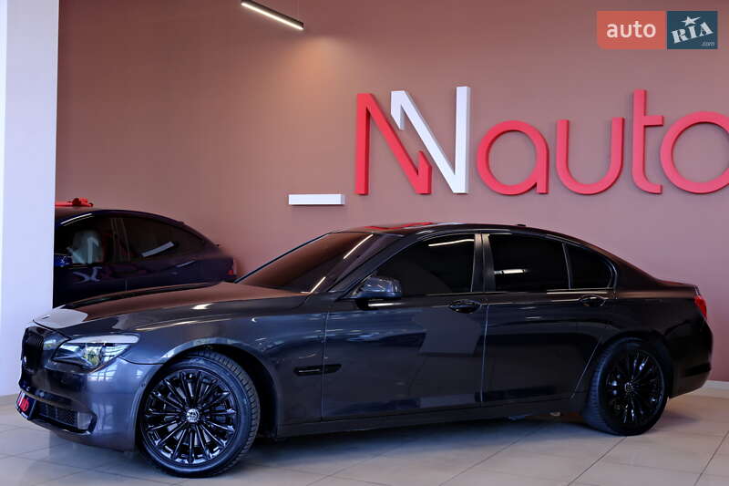 Седан BMW 7 Series 2012 в Одесі