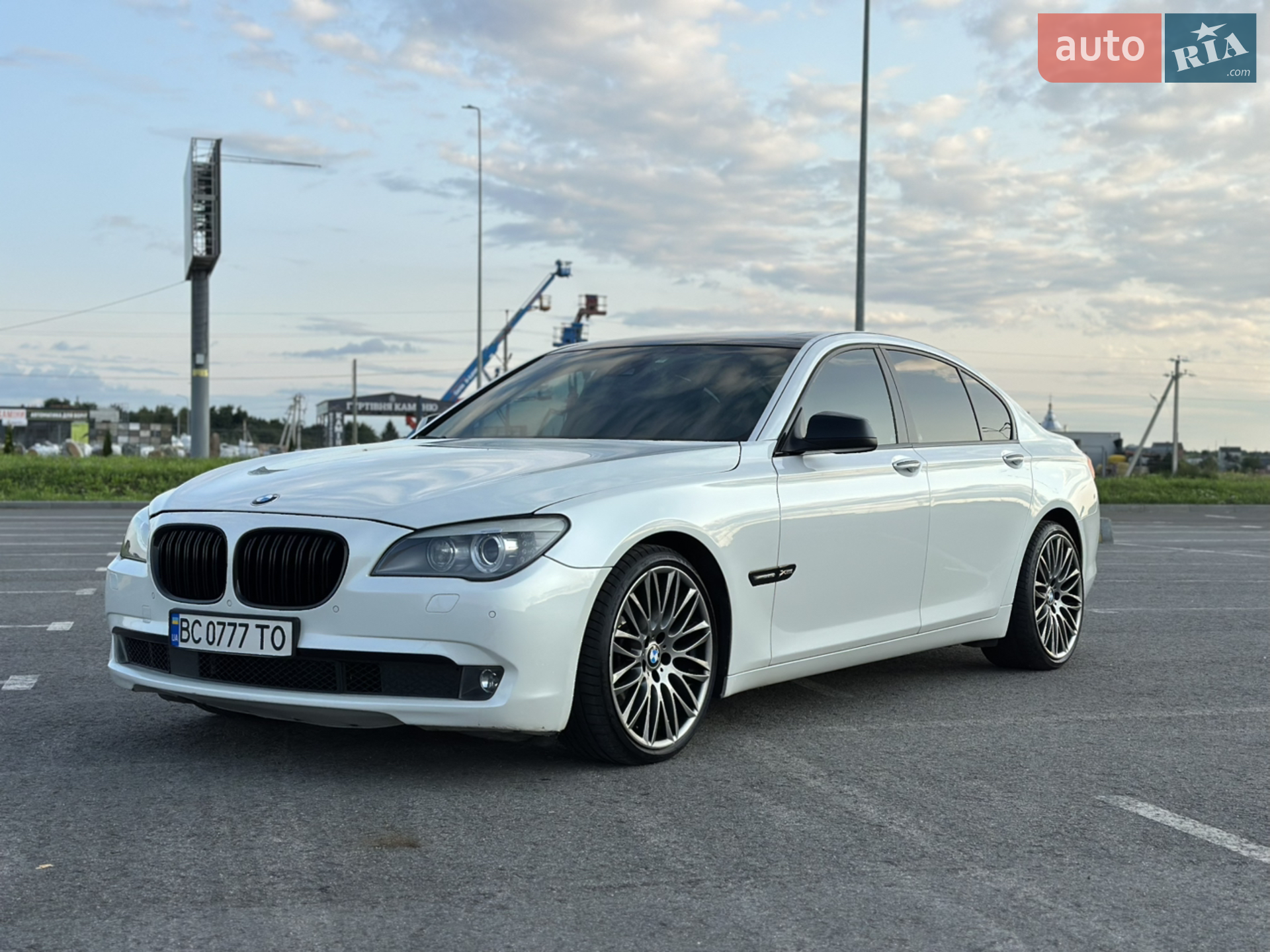 2011 BMW 7er - мініатюра 2