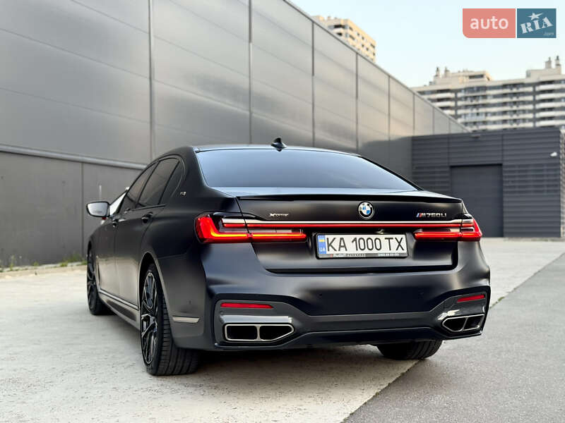 Седан BMW 7 Series 2021 в Киеве