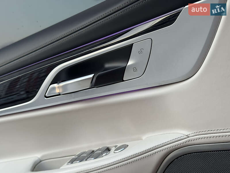 Седан BMW 7 Series 2021 в Киеве