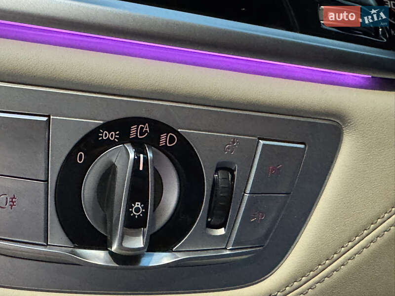 Седан BMW 7 Series 2021 в Киеве