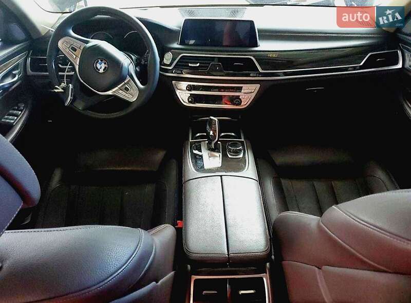 Седан BMW 7 Series 2018 в Одесі