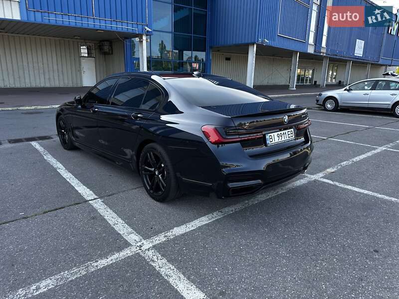 Седан BMW 7 Series 2019 в Кременчуці