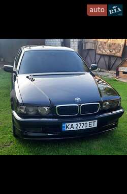 Седан BMW 7 Series 2000 в Києві