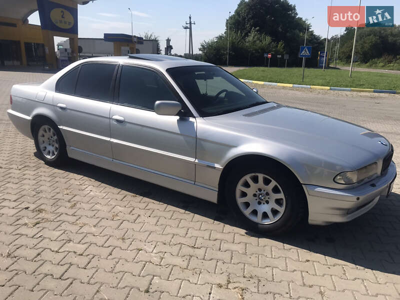 Седан BMW 7 Series 2001 в Новоселице фото 2 Седан BMW 7 Series 2001 в Новоселице
