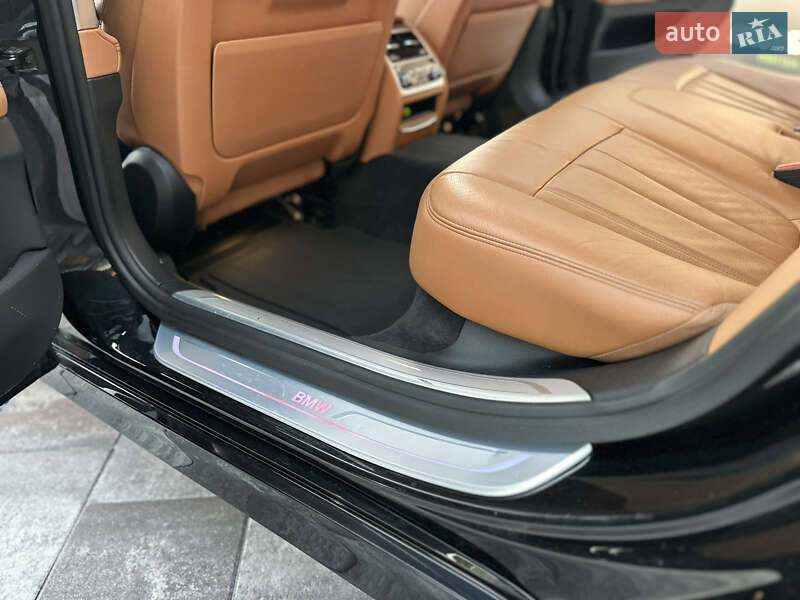 Седан BMW 7 Series 2016 в Виннице фото 31 Седан BMW 7 Series 2016 в Виннице