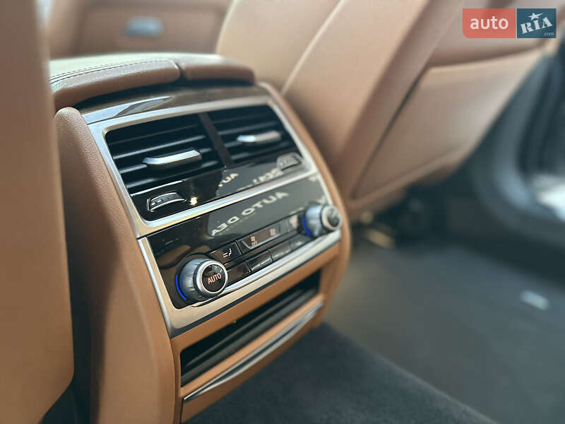 Седан BMW 7 Series 2016 в Виннице фото 35 Седан BMW 7 Series 2016 в Виннице
