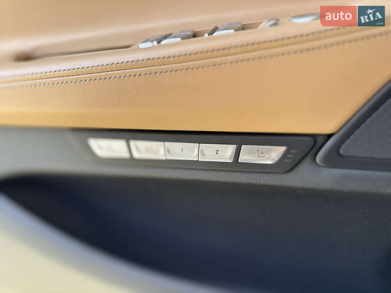 Седан BMW 7 Series 2016 в Ивано-Франковске фото 26 Седан BMW 7 Series 2016 в Ивано-Франковске