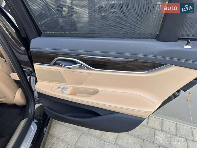 Седан BMW 7 Series 2016 в Ивано-Франковске фото 56 Седан BMW 7 Series 2016 в Ивано-Франковске