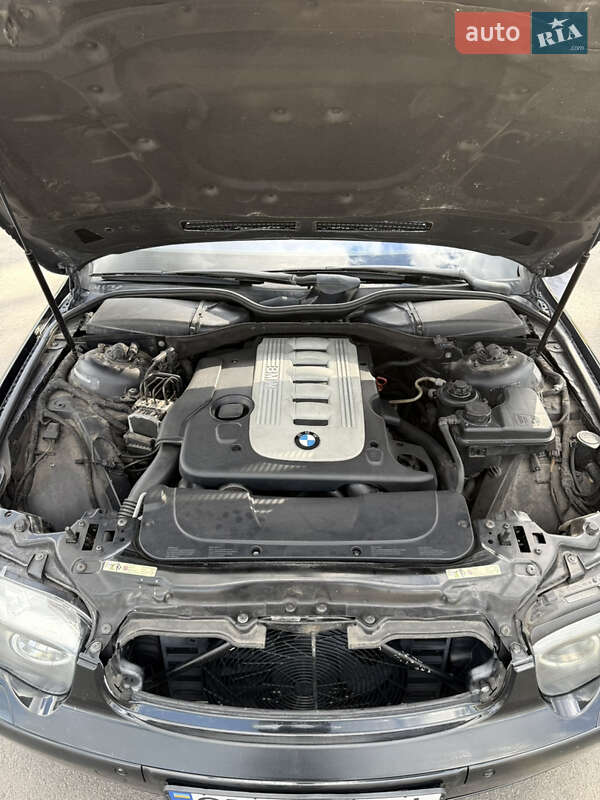 Седан BMW 7 Series 2003 в Прилуках