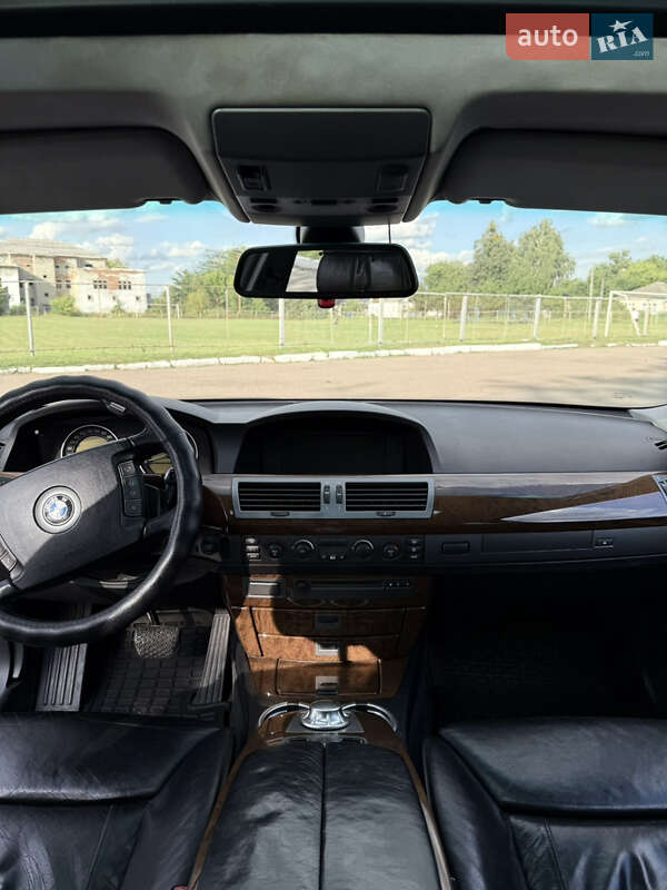 Седан BMW 7 Series 2003 в Прилуках