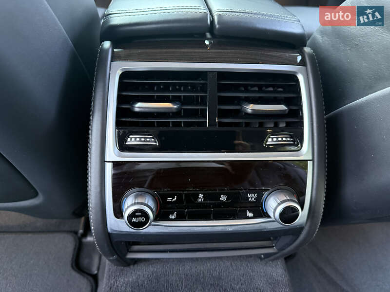 Седан BMW 7 Series 2020 в Києві фото 24 Седан BMW 7 Series 2020 в Києві