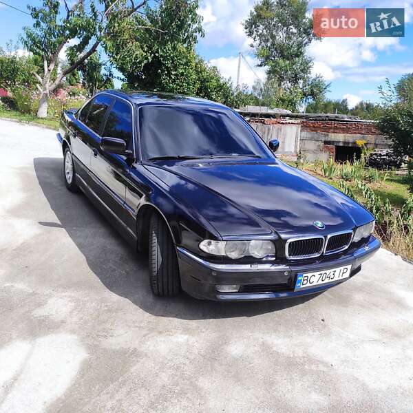 Седан BMW 7 Series 2001 в Києві фото 20 Седан BMW 7 Series 2001 в Києві