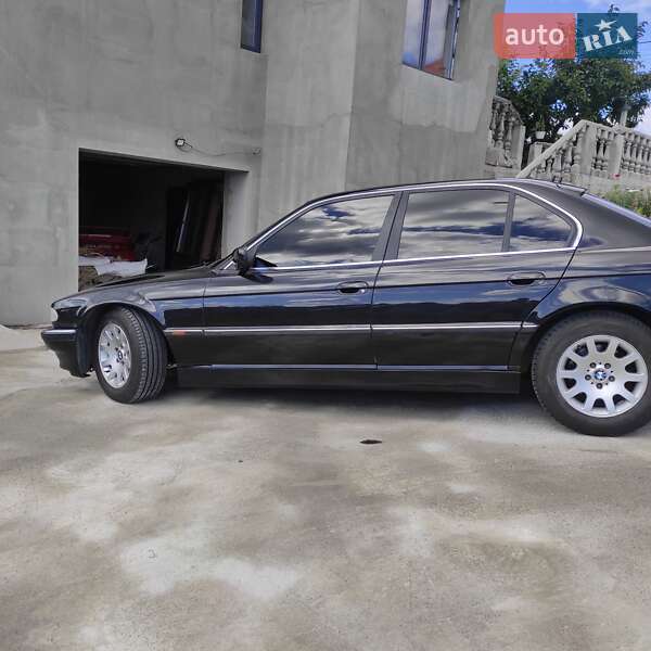 Седан BMW 7 Series 2001 в Києві фото 23 Седан BMW 7 Series 2001 в Києві