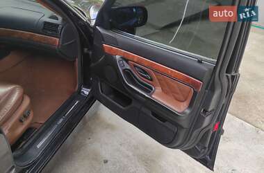 Седан BMW 7 Series 2001 в  фото 31 Седан BMW 7 Series 2001 в