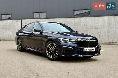 Седан BMW 7 Series 2022 в Киеве