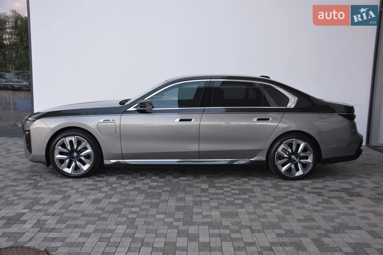 2025 BMW X7 - мініатюра 17