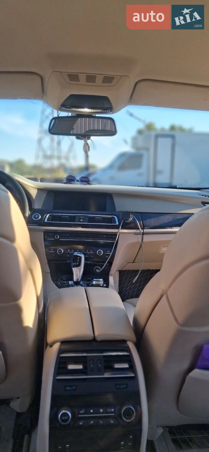 BMW 7 Series 2008 VIN WBAKB81030CY52094 фото оголошення 9 з 10