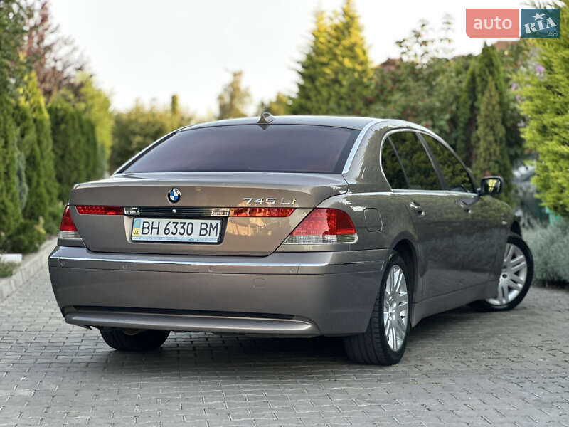 Седан BMW 7 Series 2004 в Одессе