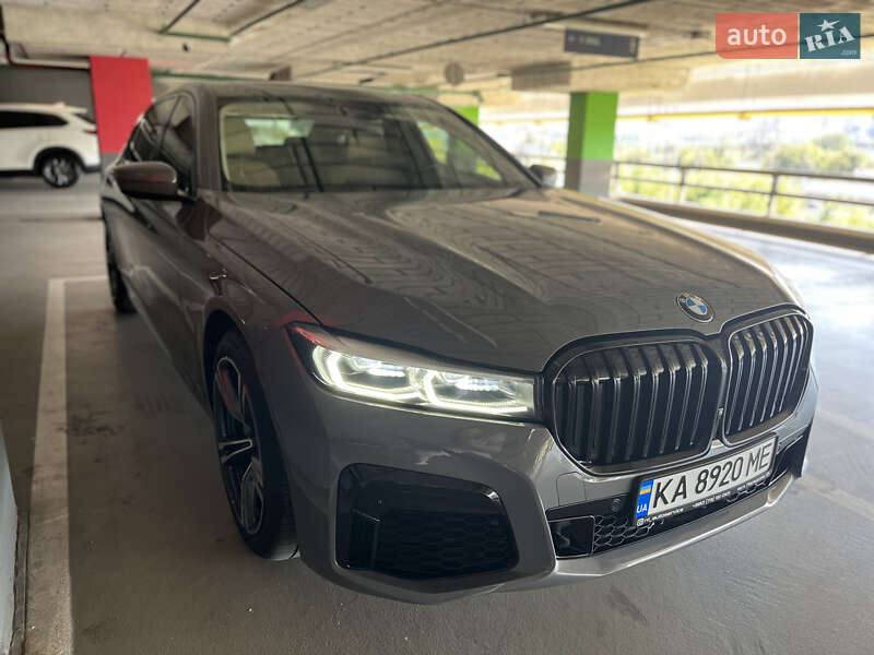Седан BMW 7 Series 2017 в Киеве фото 29 Седан BMW 7 Series 2017 в Киеве