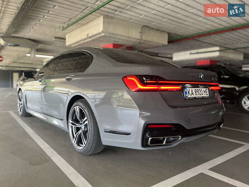 Седан BMW 7 Series 2017 в Киеве фото 39 Седан BMW 7 Series 2017 в Киеве