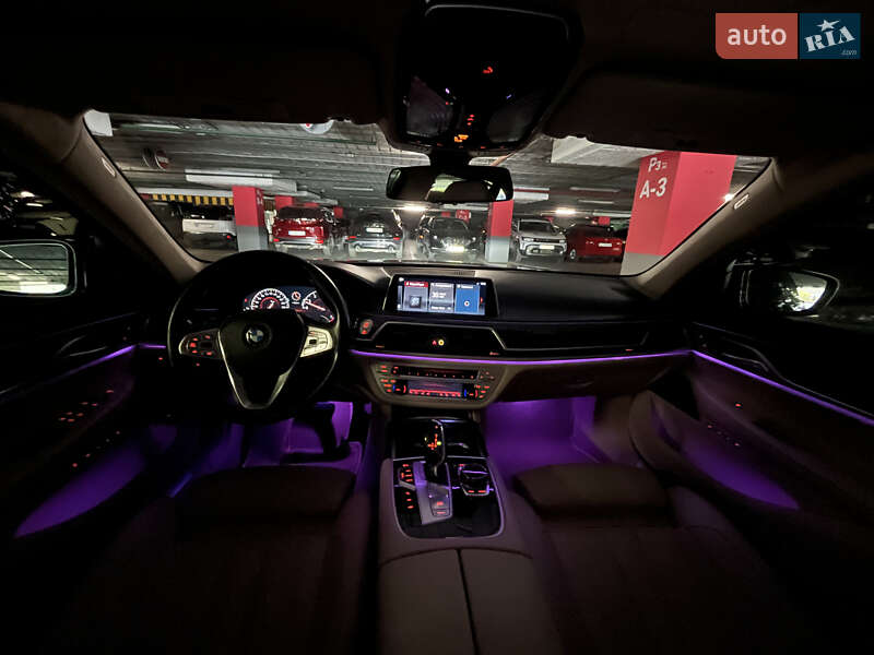 Седан BMW 7 Series 2017 в Киеве фото 65 Седан BMW 7 Series 2017 в Киеве